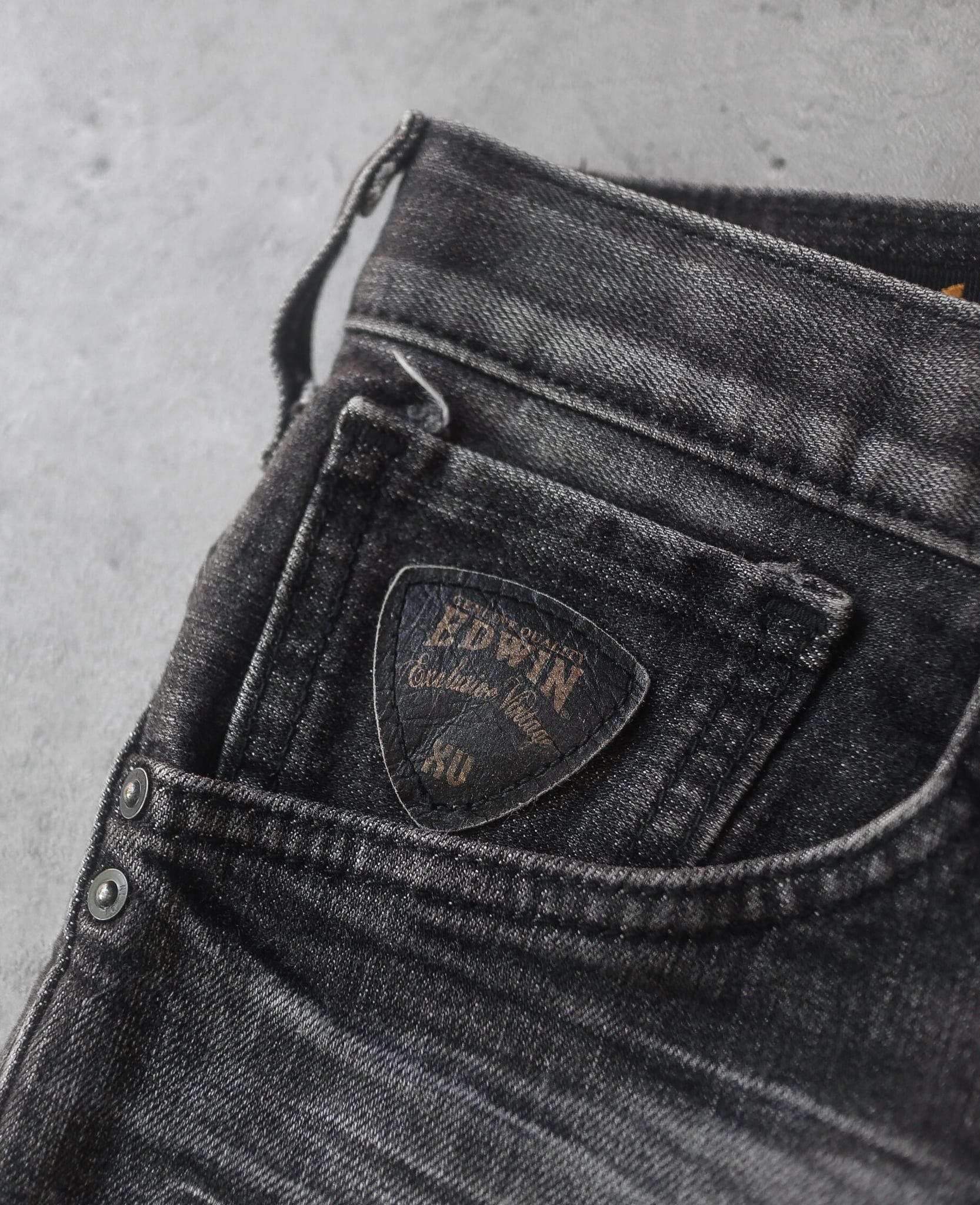  10.09.24 - VTG RELAXED FIT DENIM PANTS - EDWIN 