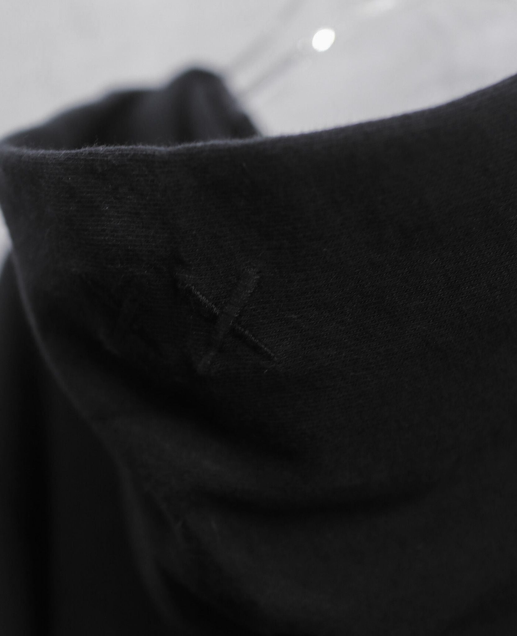  03.19.24 - VTG PULLOVER HOODIE - UNIQLO X KAWS X SESAME STREET 