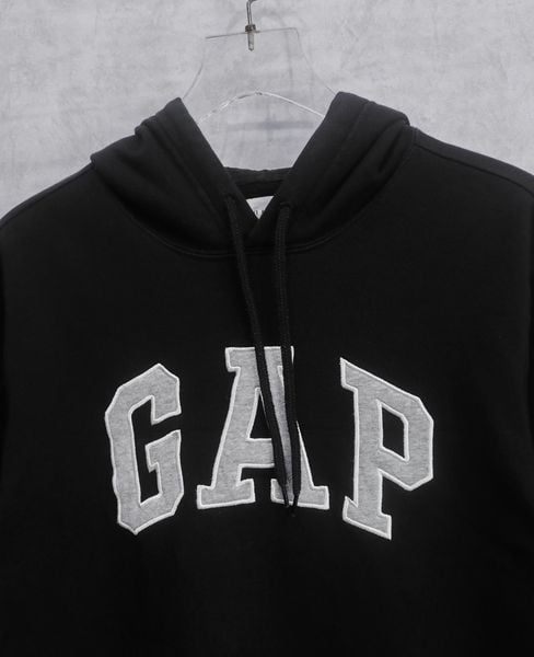  03.19.24 - VTG PULLOVER HOODIE - GAP 