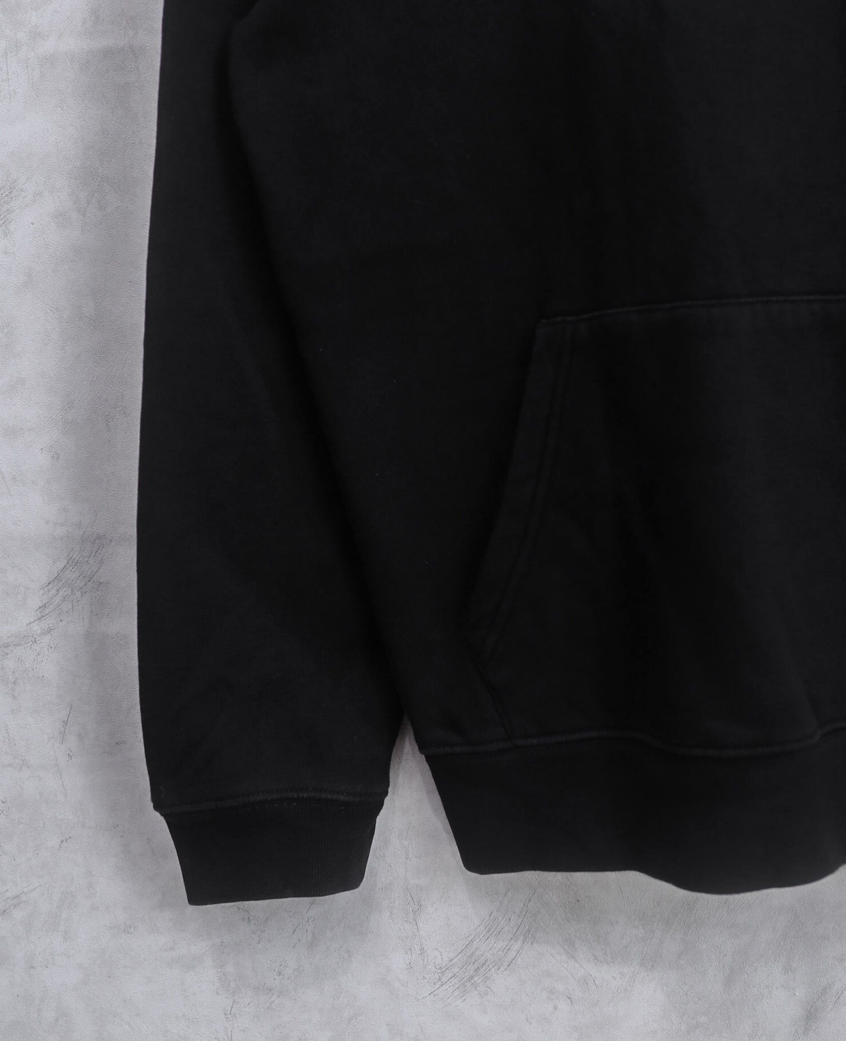  03.19.24 - VTG PULLOVER HOODIE - GAP 