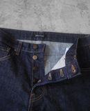  10.09.24 - VTG RELAXED FIT DENIM PANTS - MENTOR 