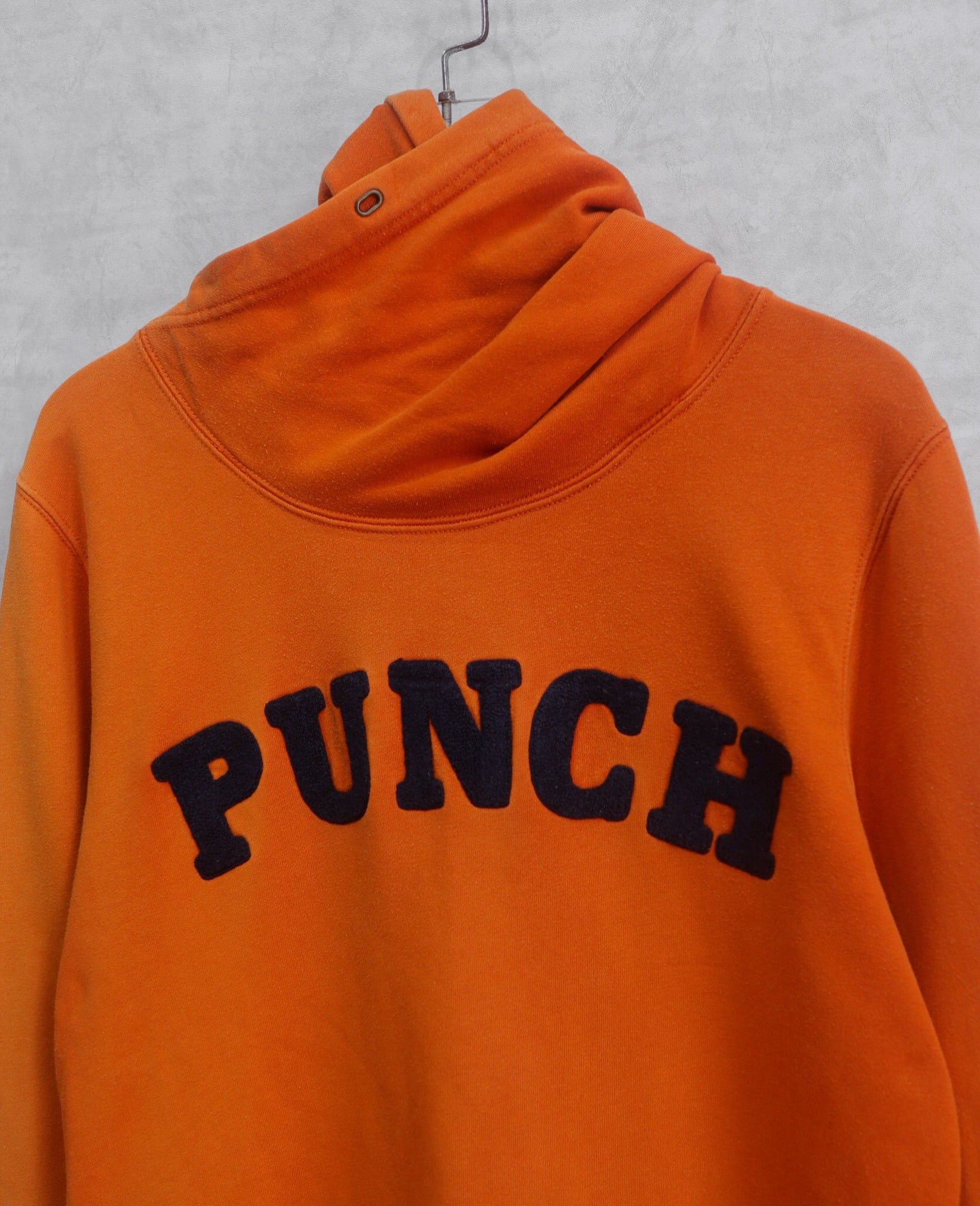  03.19.24 - VTG PULLOVER HOODIE - TOUS LES JOURS 