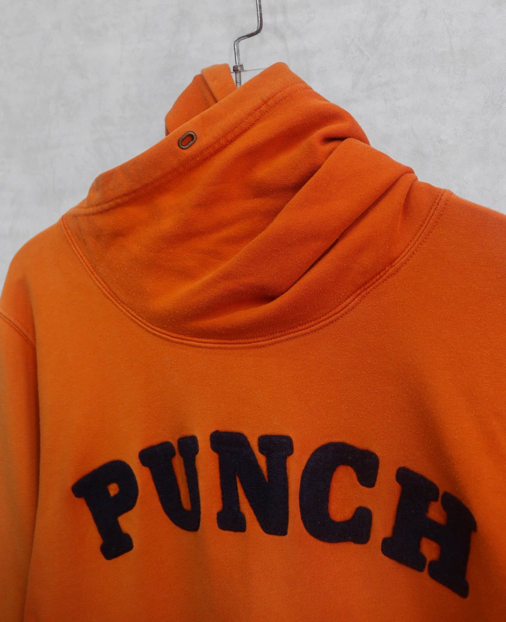  03.19.24 - VTG PULLOVER HOODIE - TOUS LES JOURS 