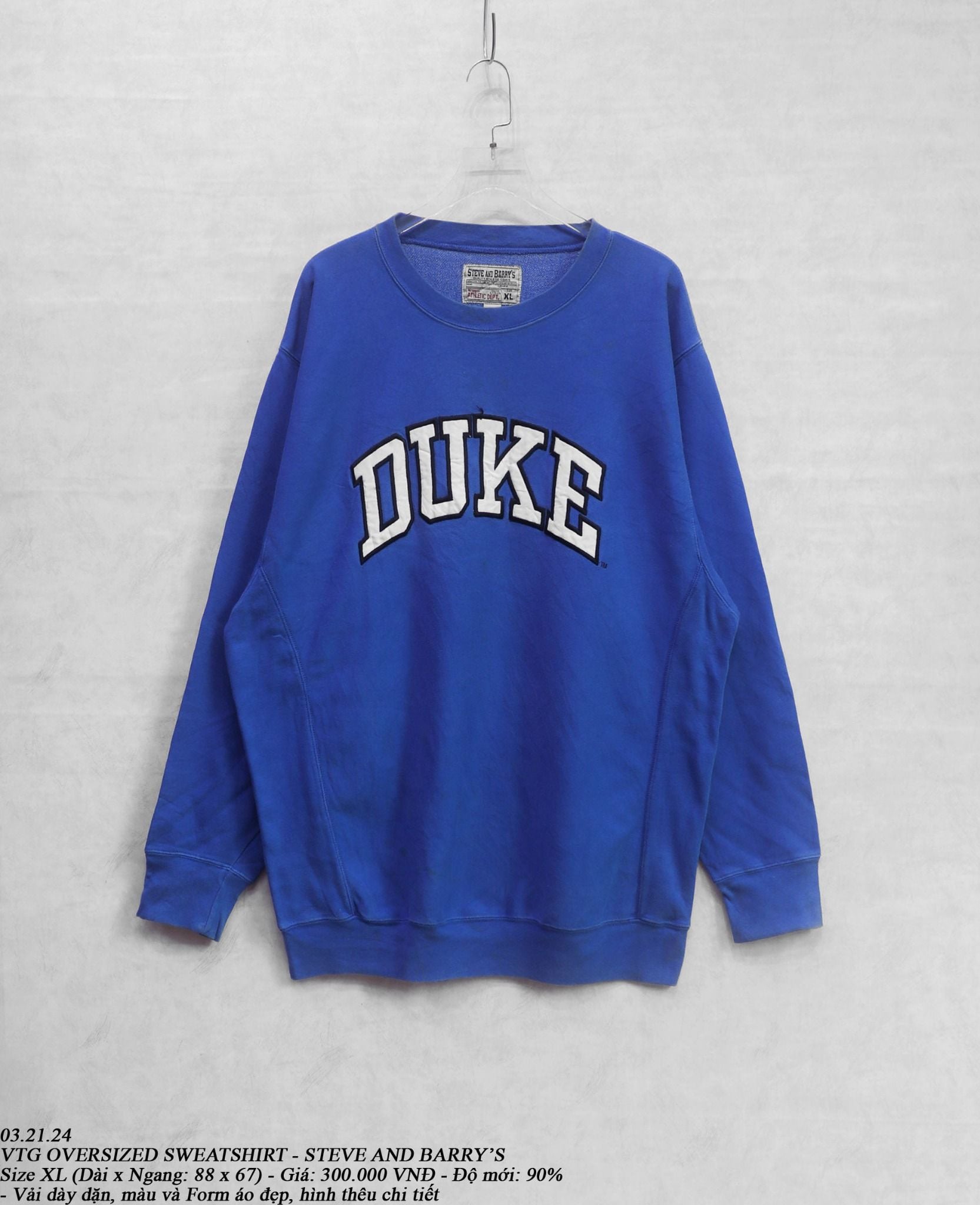  03.21.24 - VTG OVERSIZED SWEATSHIRT - STEVE & BABRY'S 