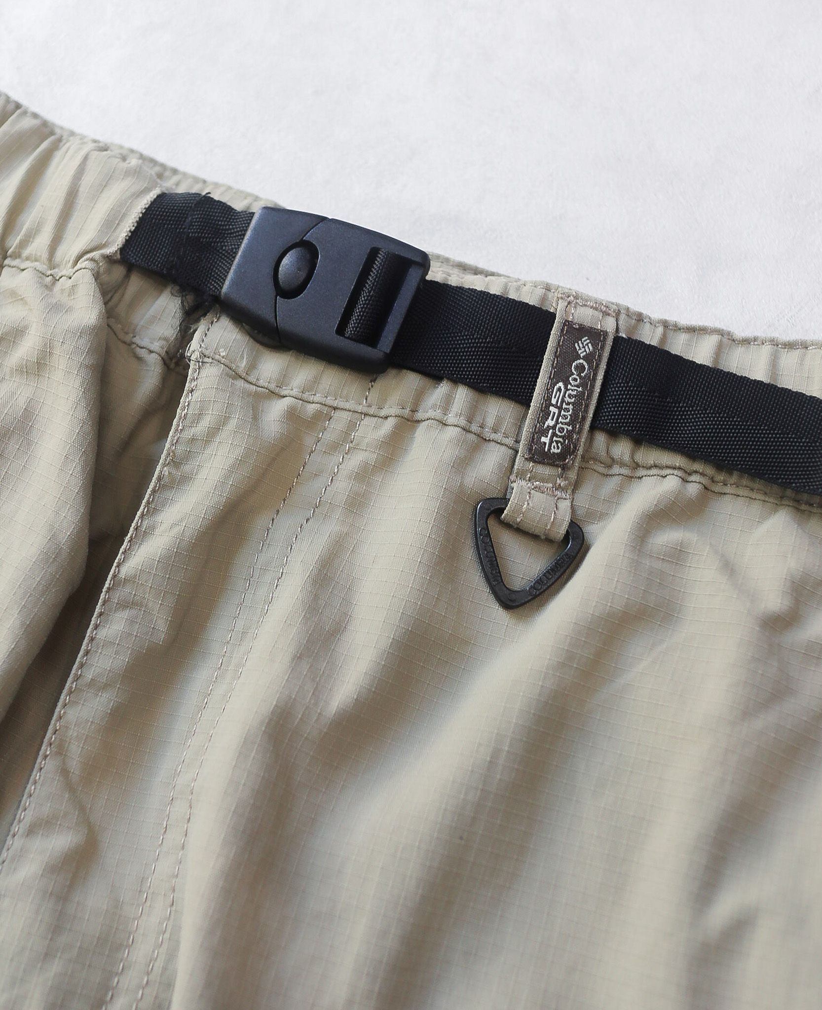  05.05.24 - VTG CONVERTIBLE OUTDOOR CARGO PANTS - COLUMBIA 