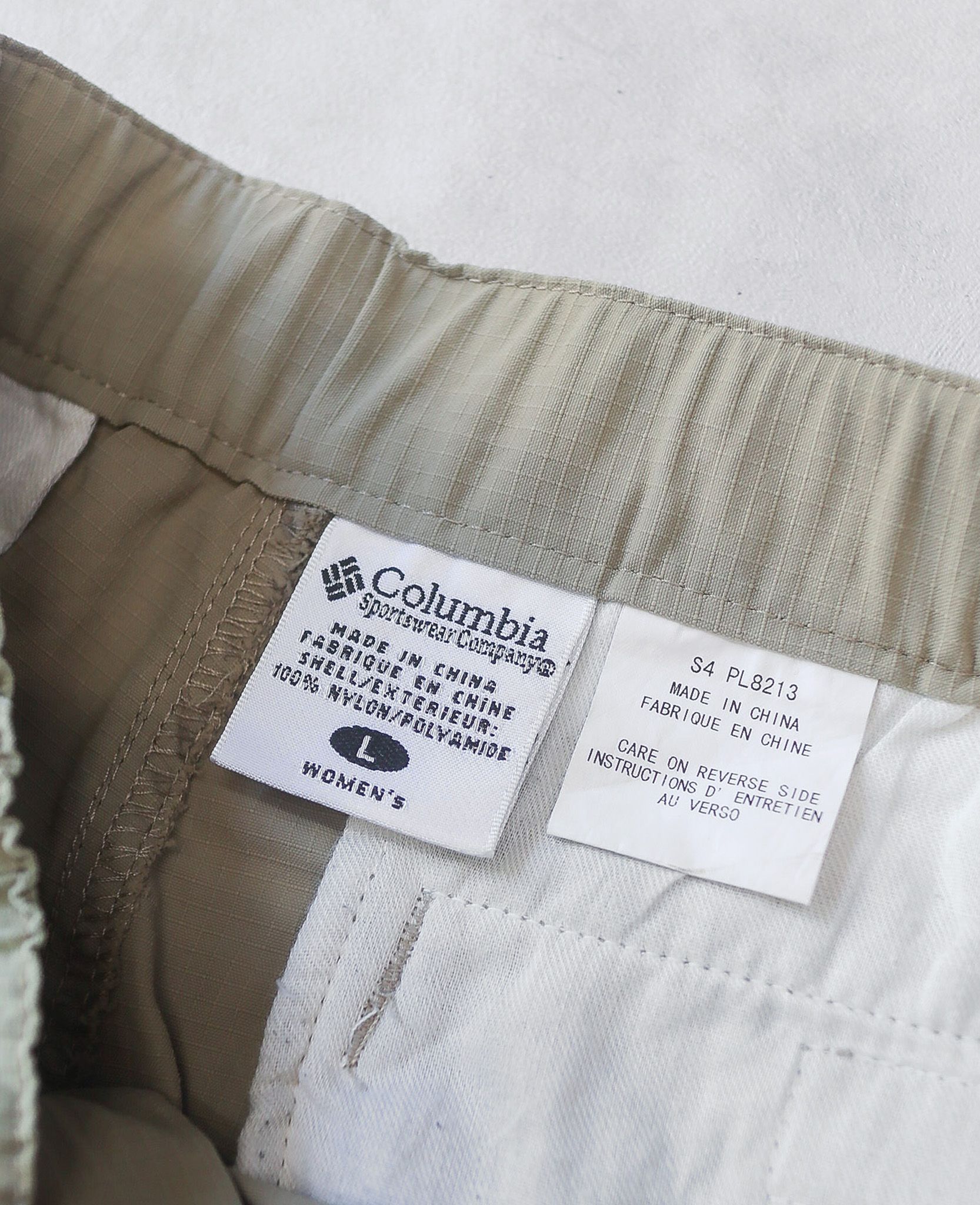  05.05.24 - VTG CONVERTIBLE OUTDOOR CARGO PANTS - COLUMBIA 