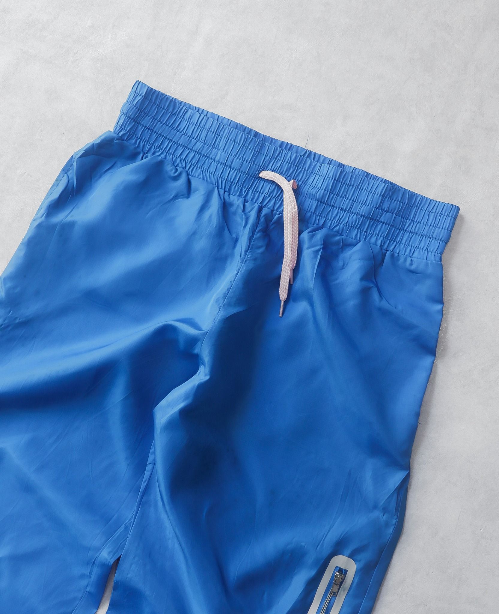  05.05.24 - VTG SPORT WIND TRACK PANTS - H&M DIVIDED 