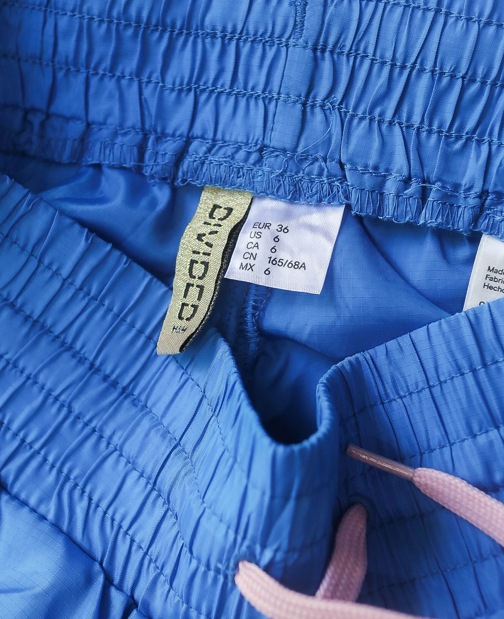  05.05.24 - VTG SPORT WIND TRACK PANTS - H&M DIVIDED 