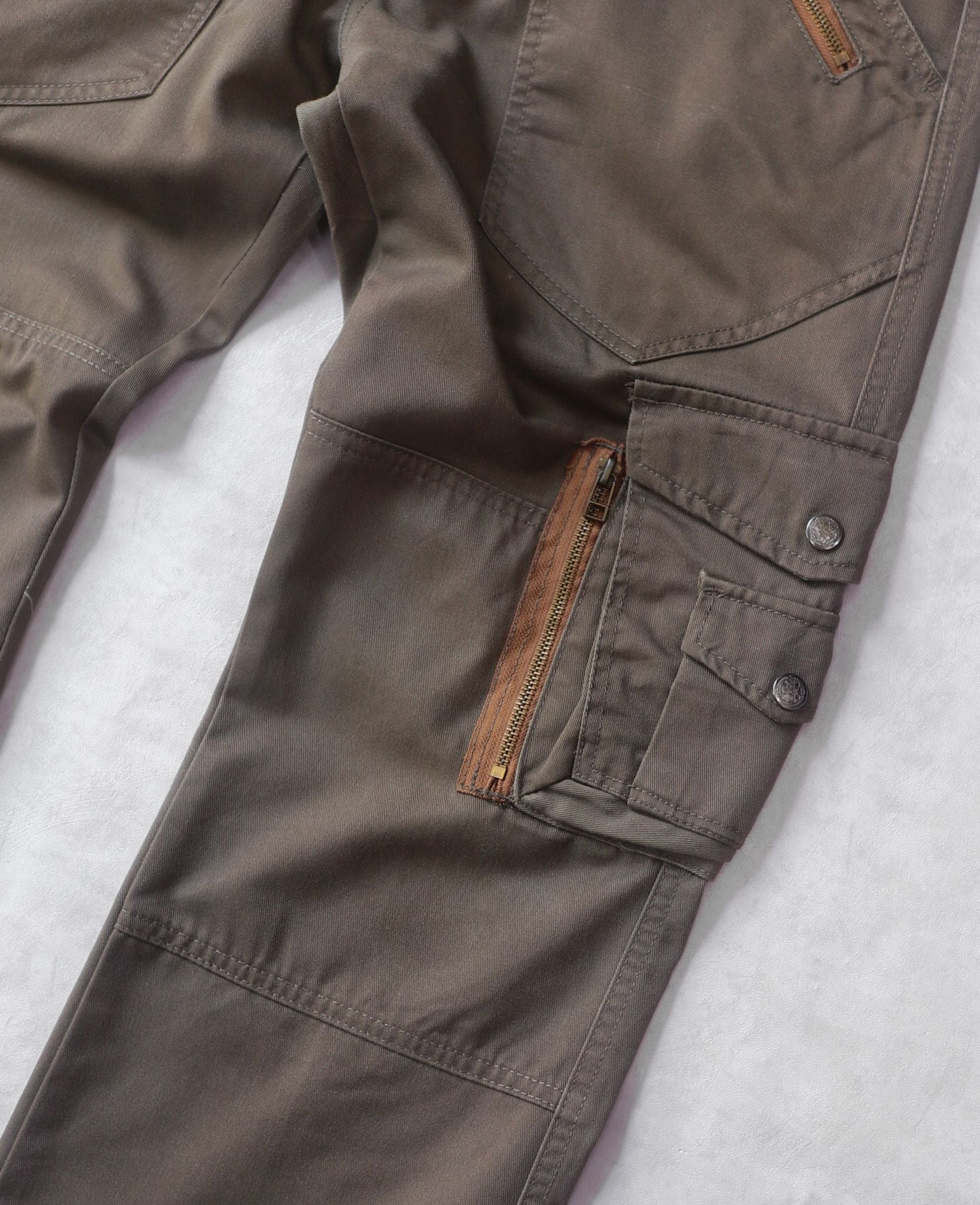  04.22.24 - VTG CARGO PANTS - ALDELIO 