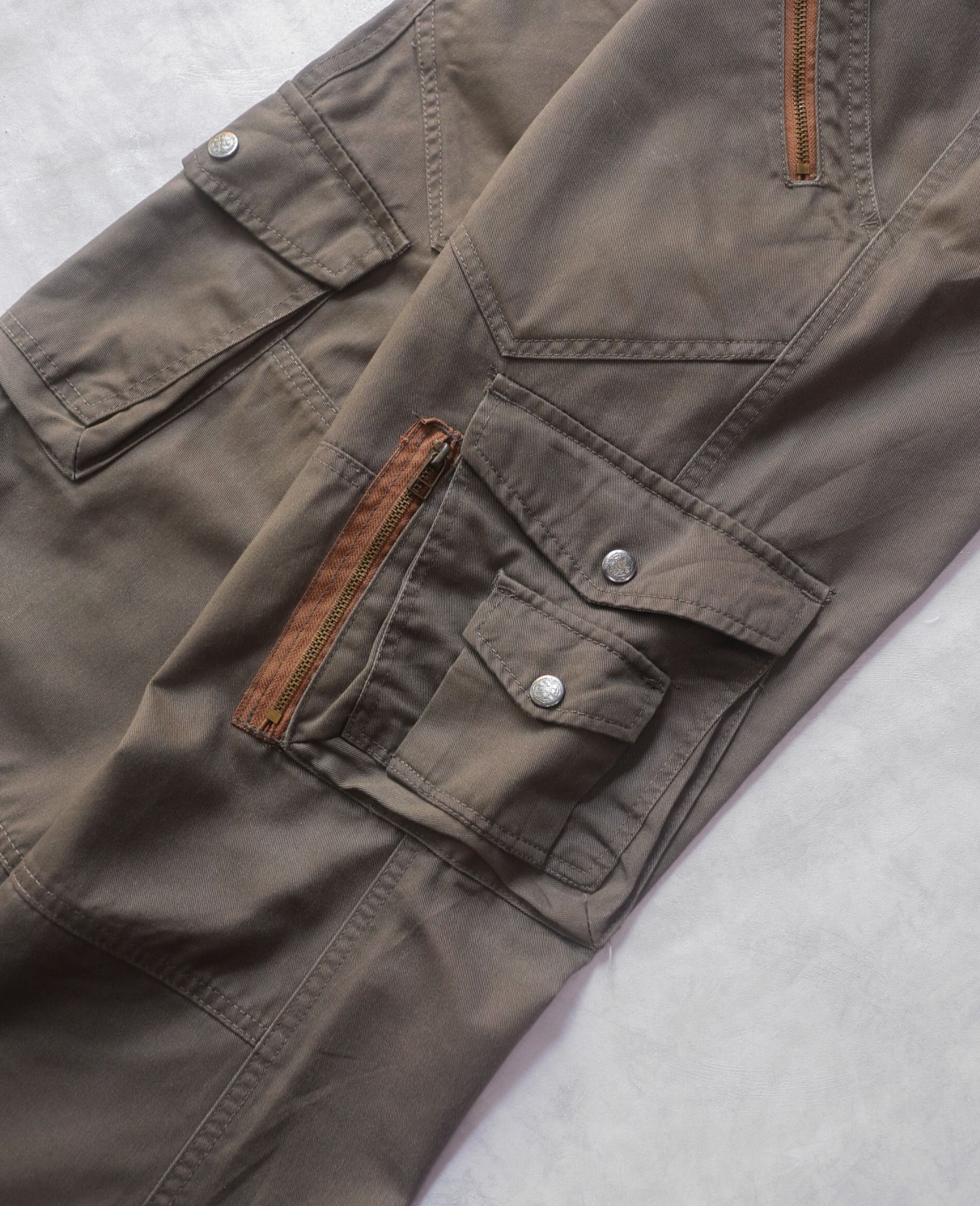  04.22.24 - VTG CARGO PANTS - ALDELIO 