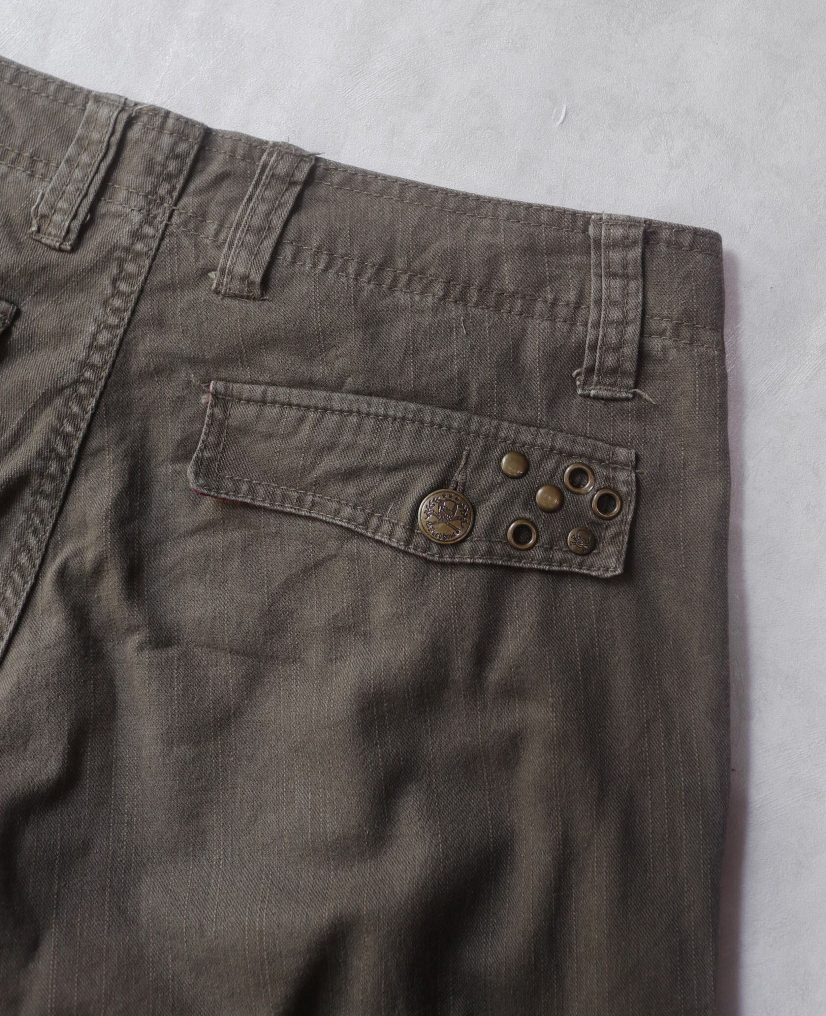  04.22.24 - VTG CARGO PANTS - RUSH HOUR 