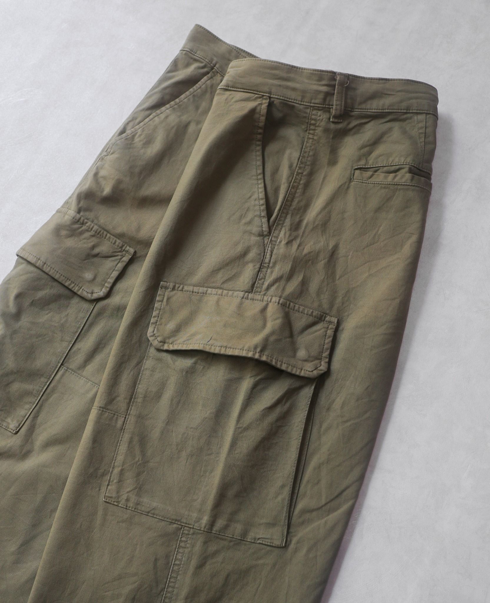  04.22.24 - VTG MILITARY CARGO PANTS - UNIQLO 