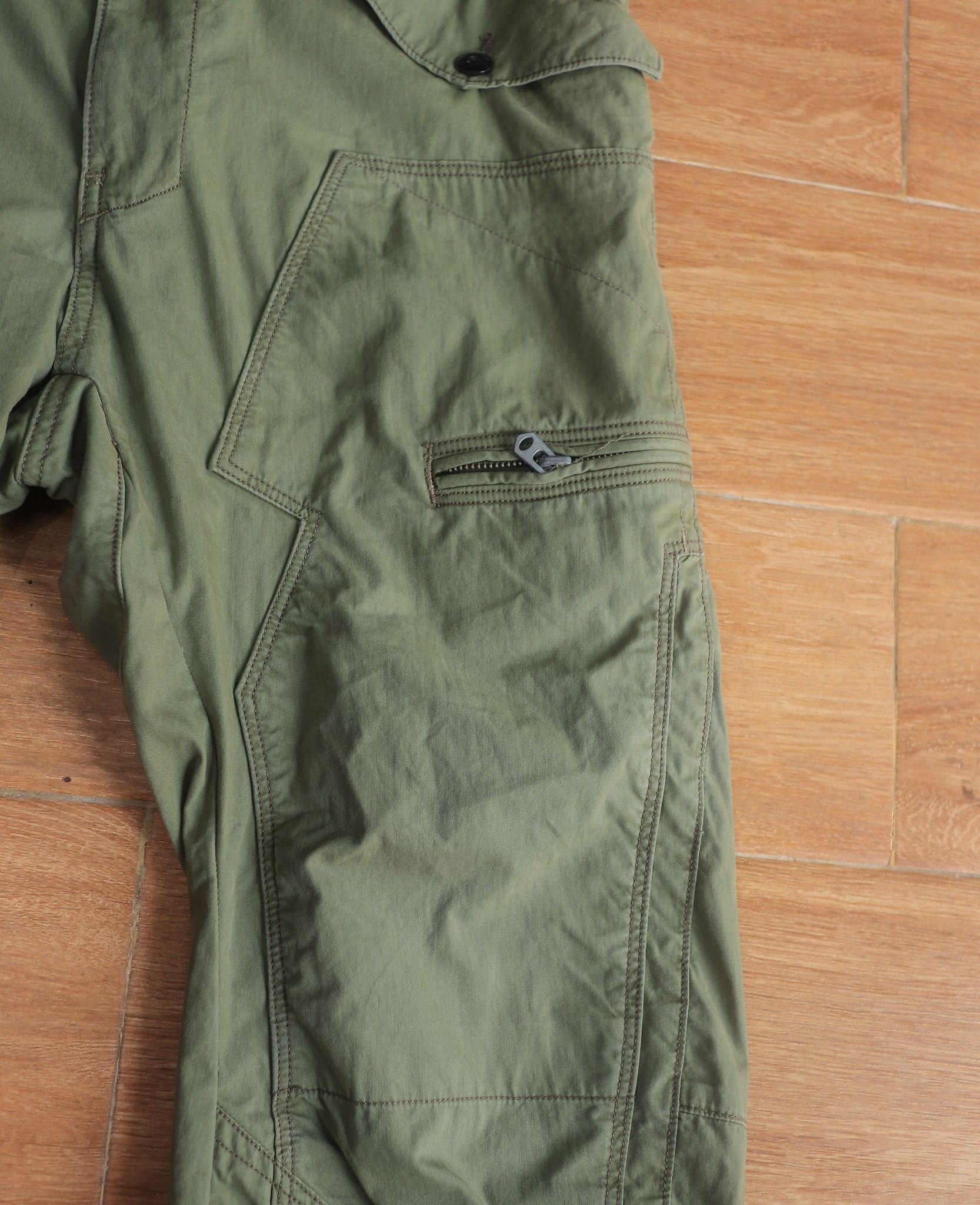  10.23.24 - VTG BANANA CUT CARGO PANTS - G-STAR RAW 