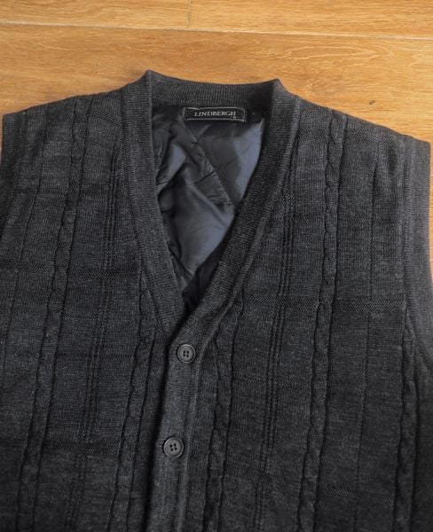  10.24.24 - VTG KNIT VEST - LINDBERGH 