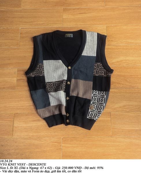  10.24.24 - VTG KNIT VEST - DESCENTE 