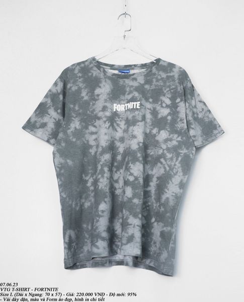  07.06.23 - VTG T-SHIRT - FORT NITE 