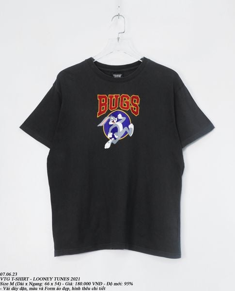  07.06.23 - VTG T-SHIRT - LOONEY TUNES 2021 