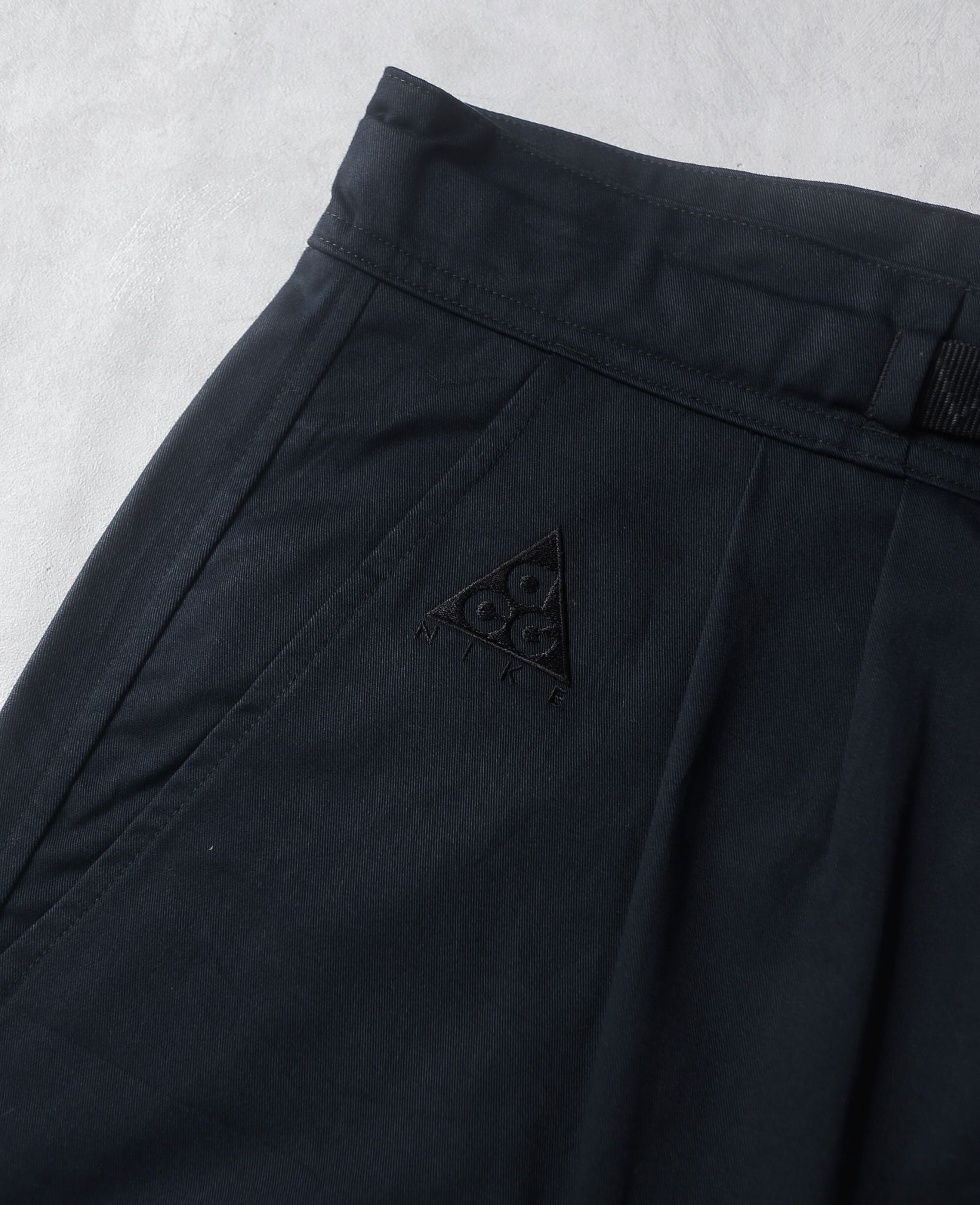  05.04.24 - VTG WOVEN CARGO PANTS - NIKE ACG 