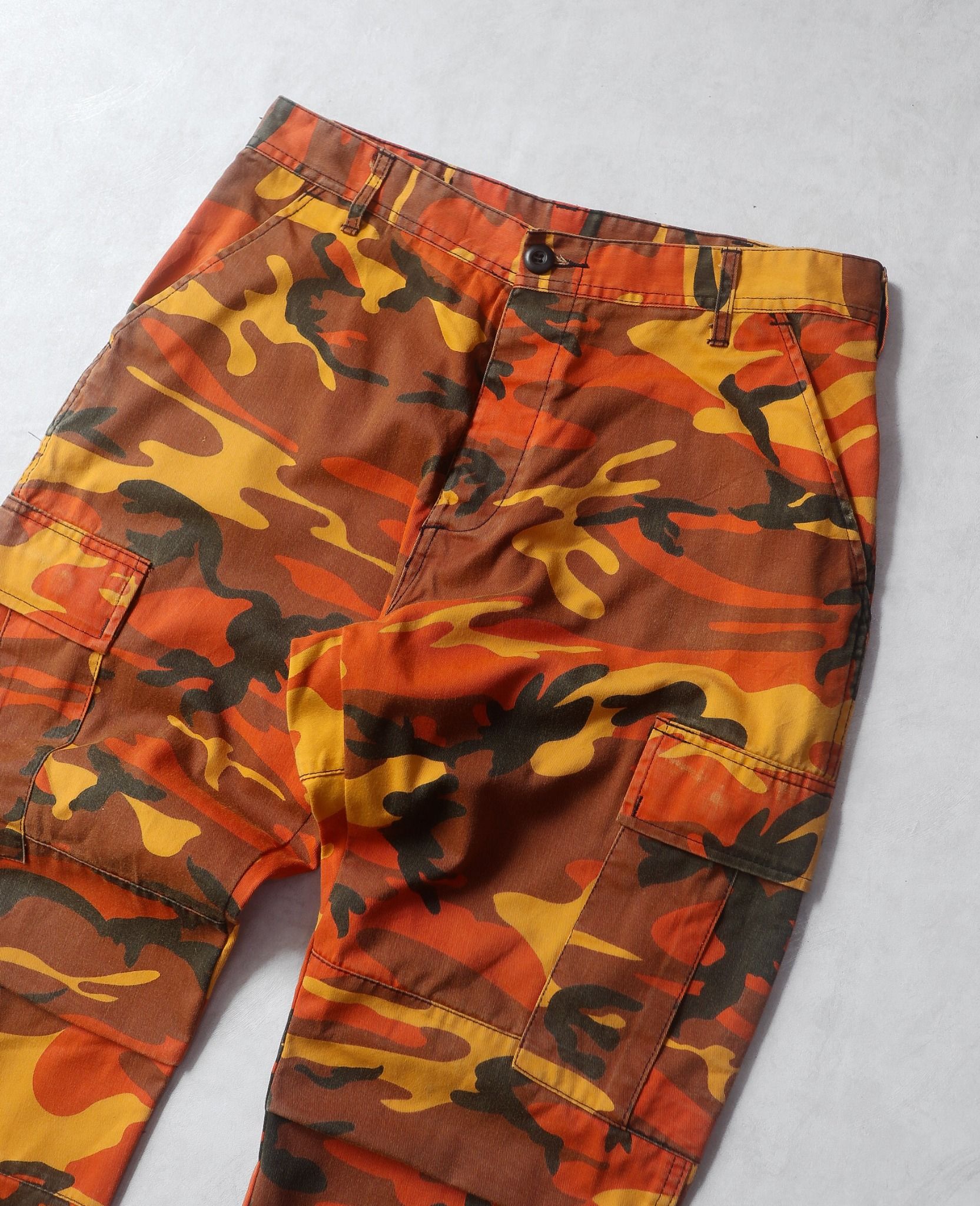  05.04.24 - VTG MILITARY CARGO PANTS - ROTHCO 