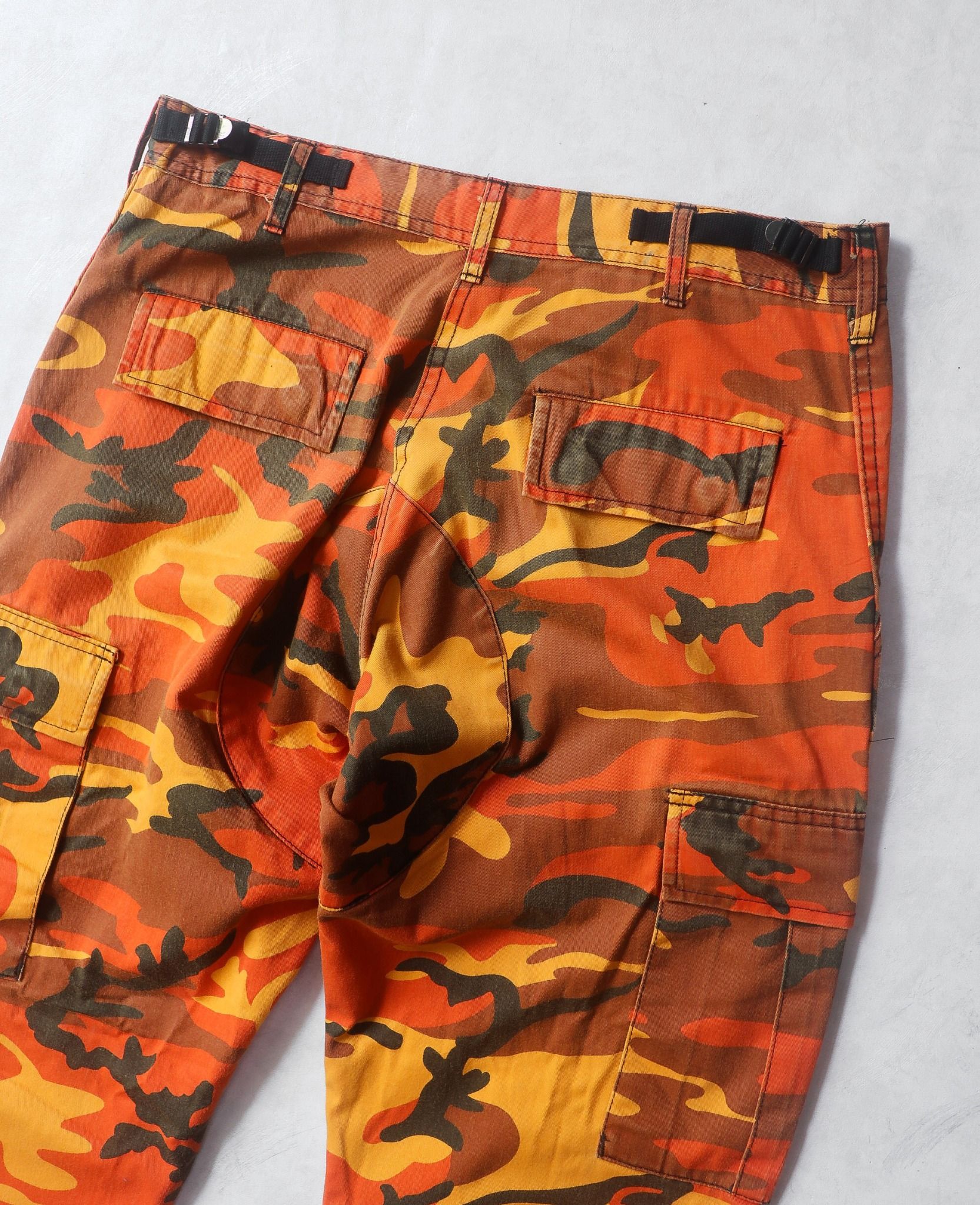  05.04.24 - VTG MILITARY CARGO PANTS - ROTHCO 