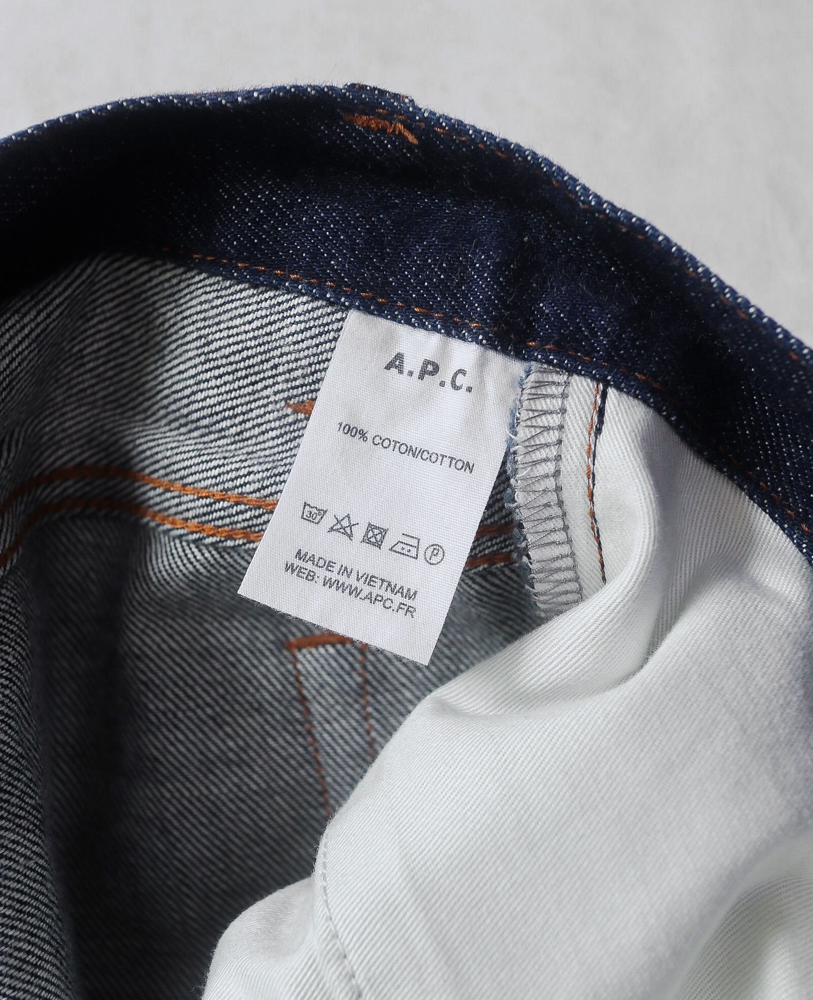  05.04.24 - VTG SELVEDGE DENIM PANTS - A.P.C 