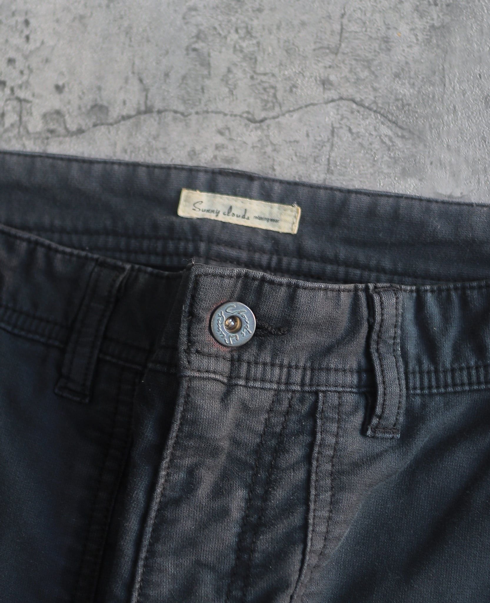  10.30.24 - VTG CARGO PANTS - SUNNY CLOUDS 