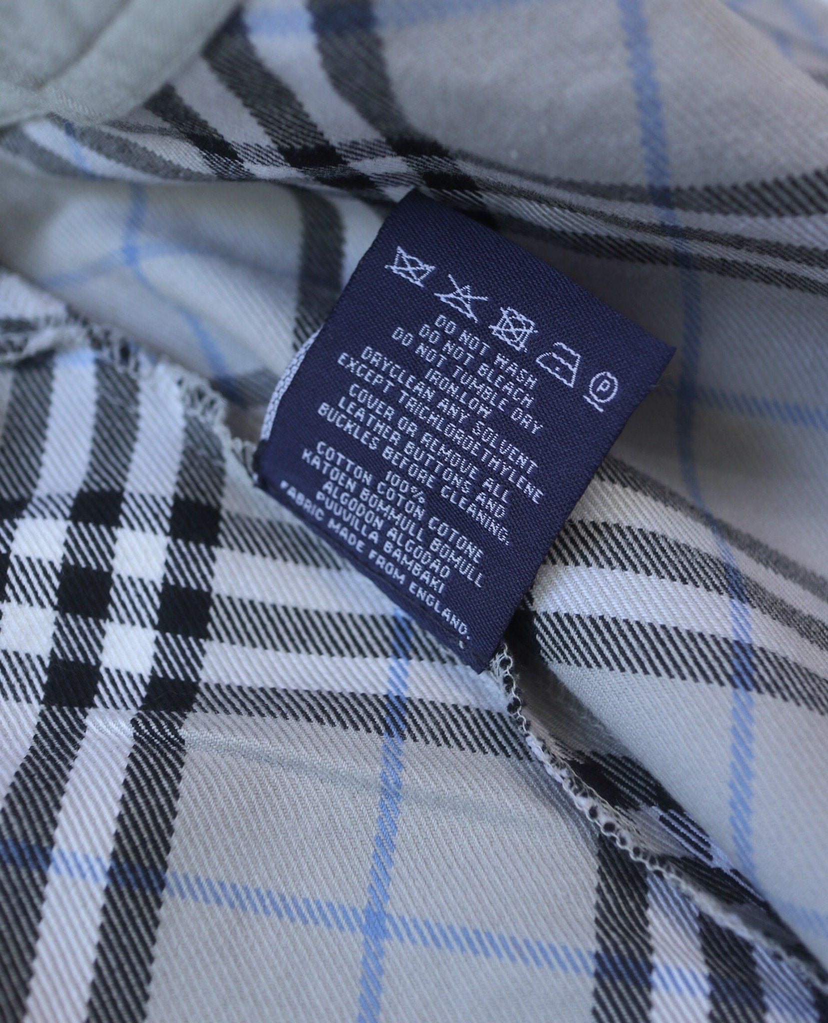  07.09.23 - VTG SKIRT SHORT - BURBERRY LONDON 