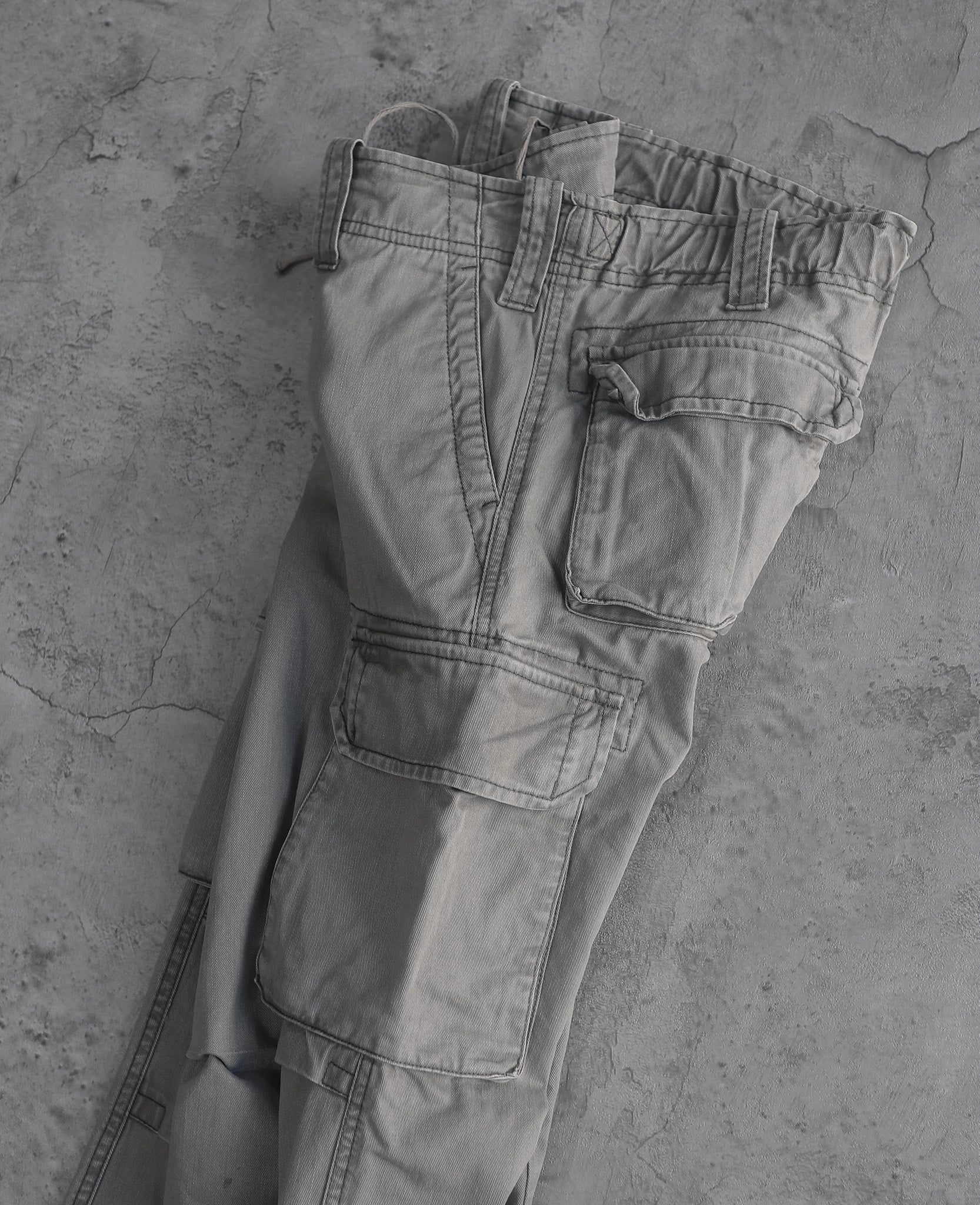  10.30.24 - VTG CARGO PANTS 