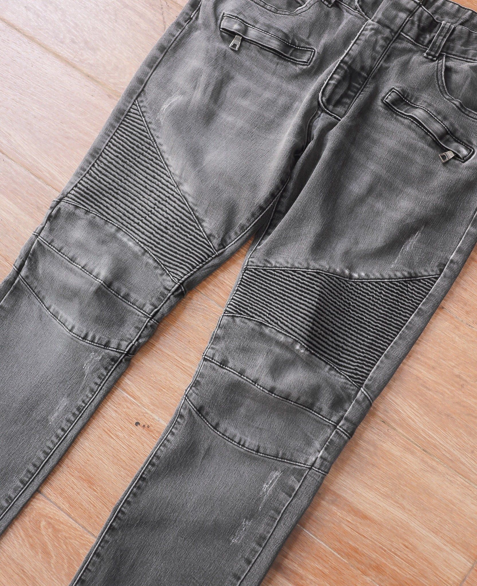  05.10.24 - VTG DENIM BIKER PANTS - ADORABLE 