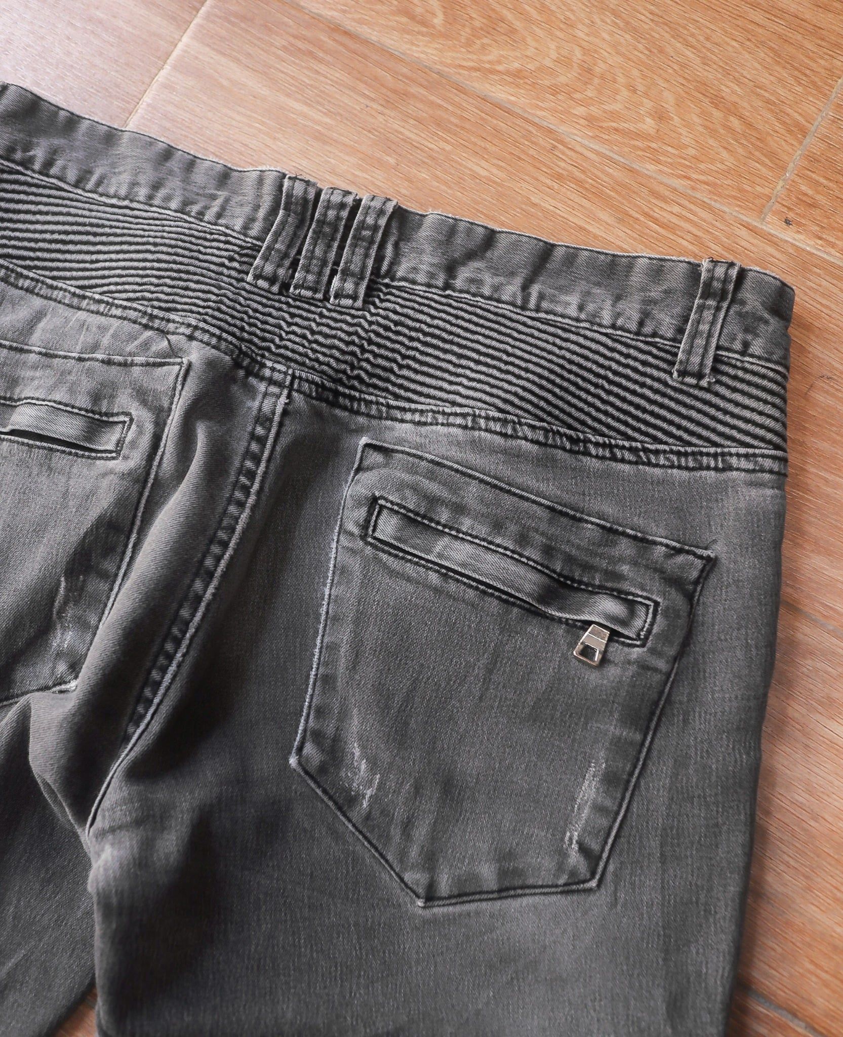  05.10.24 - VTG DENIM BIKER PANTS - ADORABLE 