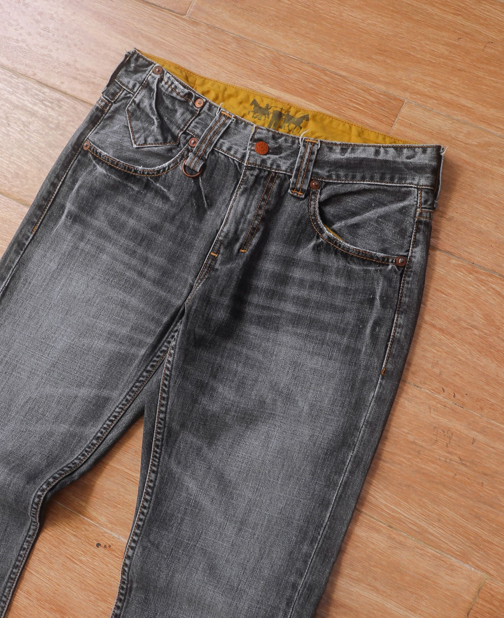  05.22.24 - VTG STRAIGHT LEG DENIM PANTS - LEVI'S 522 