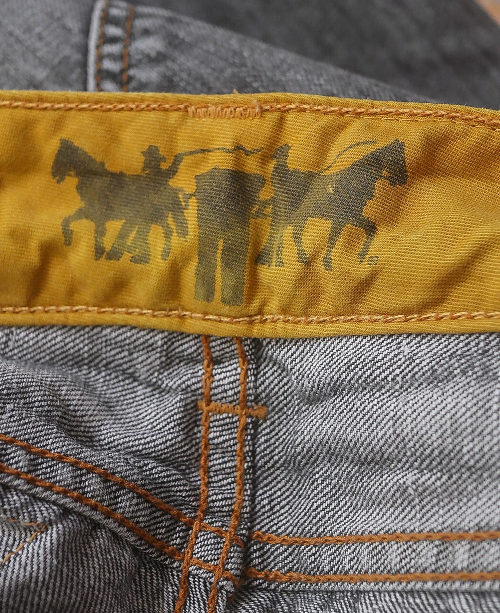  05.22.24 - VTG STRAIGHT LEG DENIM PANTS - LEVI'S 522 