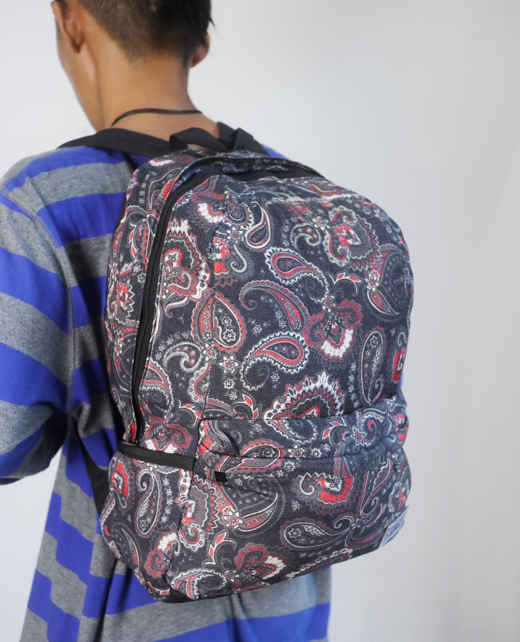  07.08.23 - VTG BAG - CRIMIE 