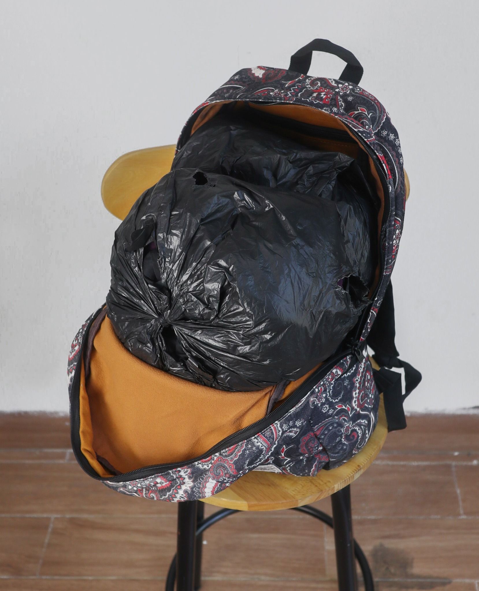  07.08.23 - VTG BAG - CRIMIE 