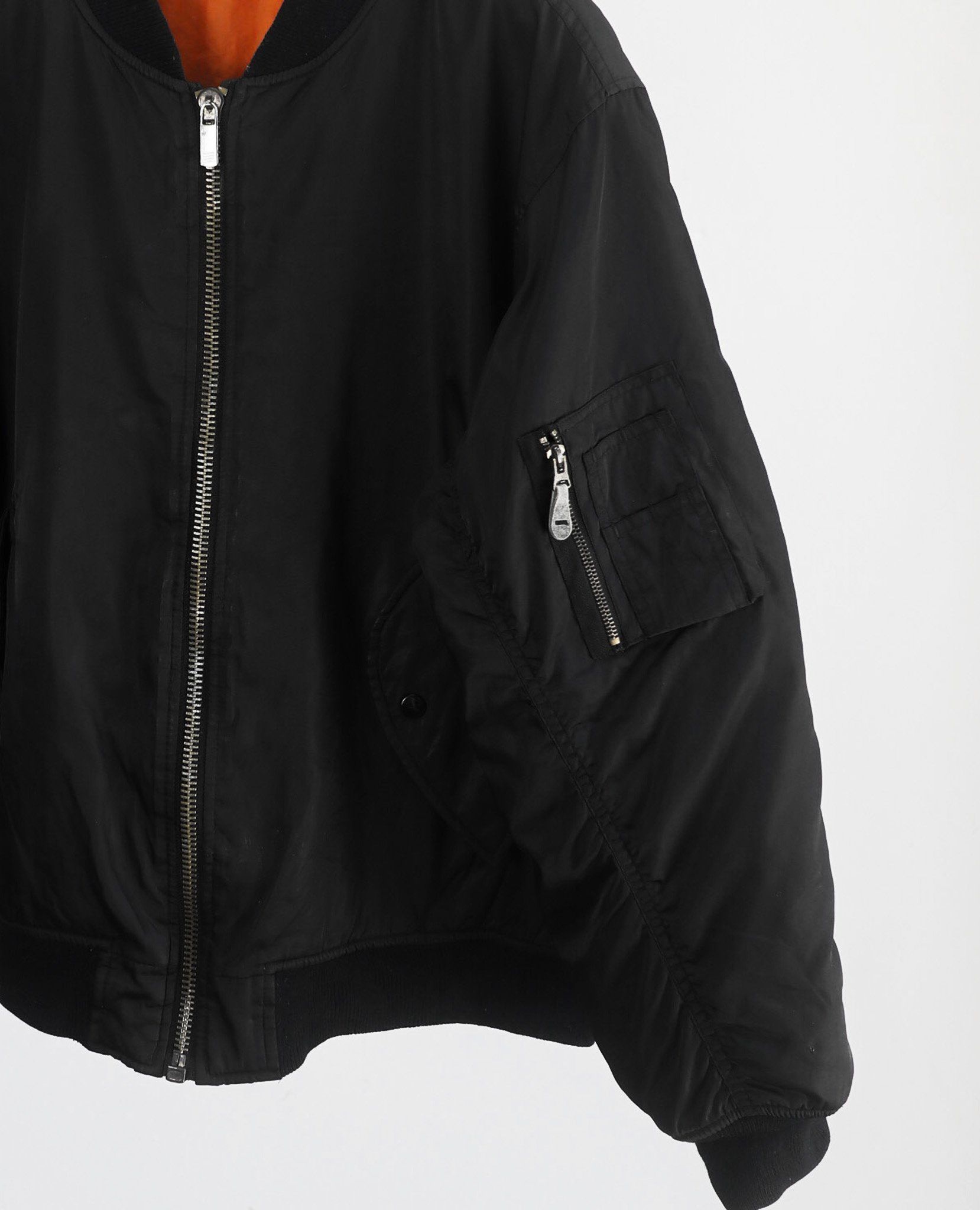  07.10.23 - VTG BOMBER JACKET 