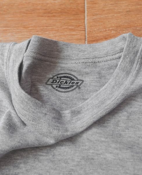  05.21.24 - VTG T-SHIRT - DICKIES 