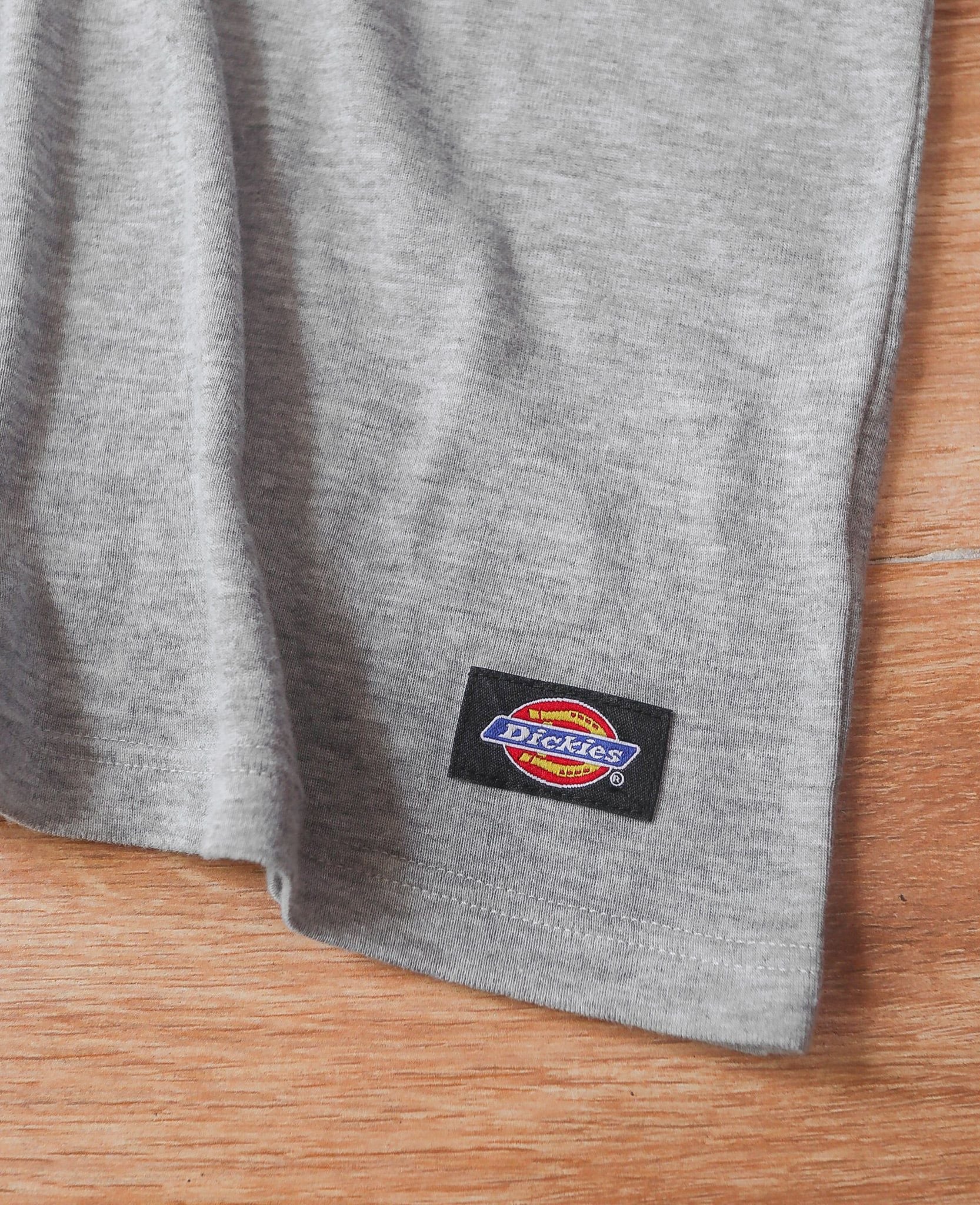  05.21.24 - VTG T-SHIRT - DICKIES 