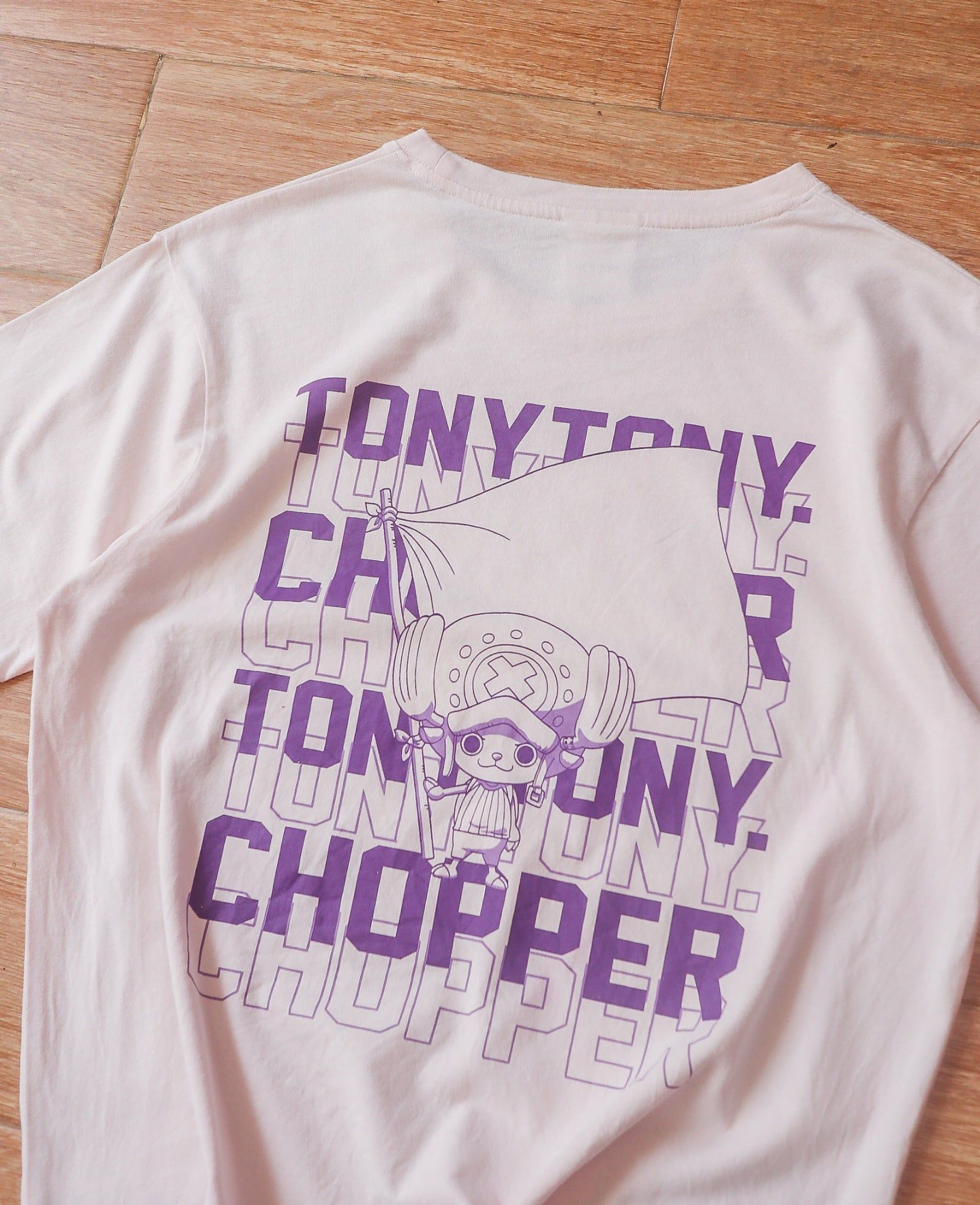  05.21.24 - VTG T-SHIRT - ONE PIECE 