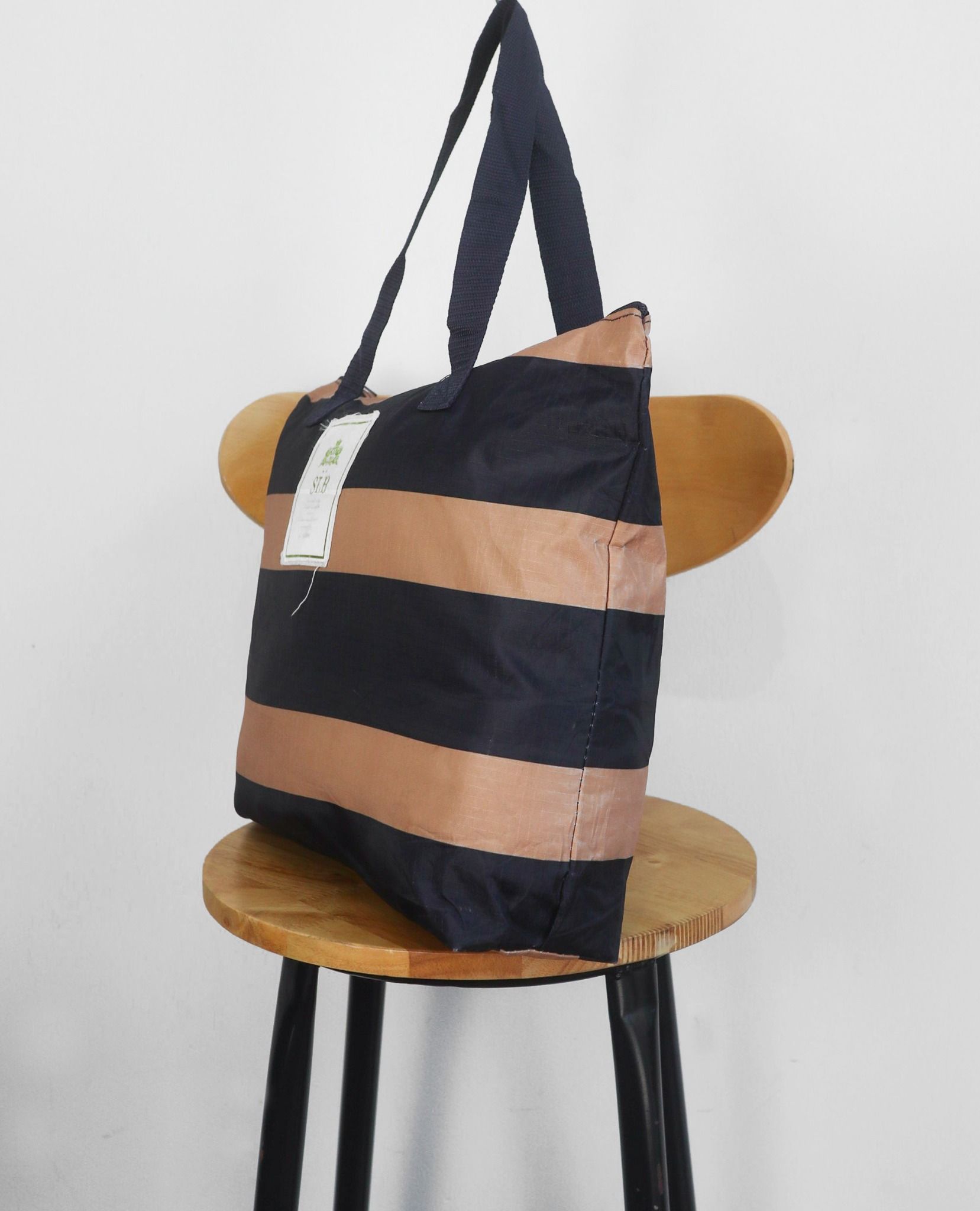  07.11.23 - VTG BAG - SLOBE 