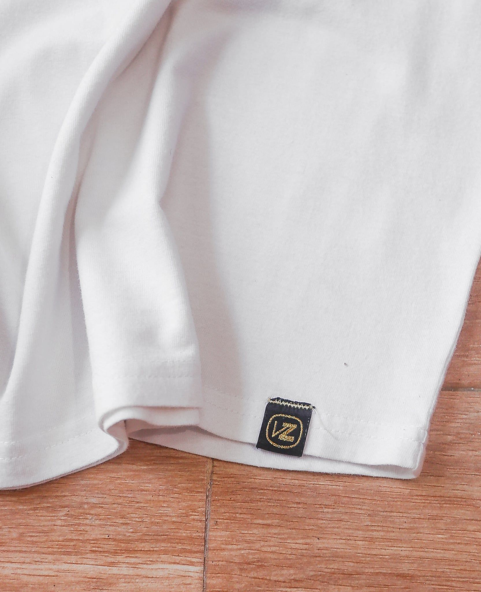  05.28.24 - VTG LONGSLEEVE SHIRT - VON ZIPPER 