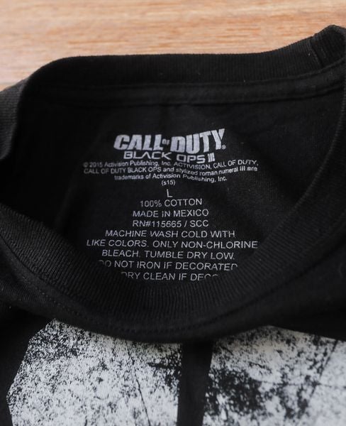  05.28.24 - VTG T-SHIRT - CALL OF DUTY BLACK OPS III 2015 
