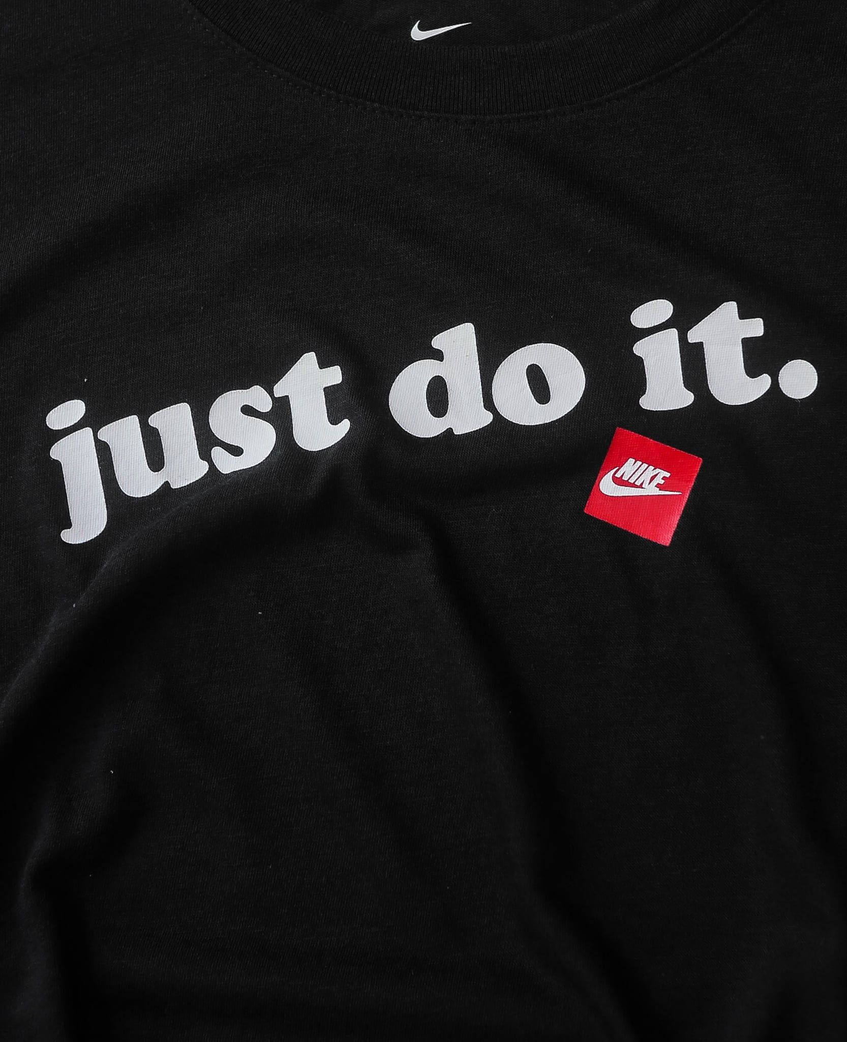  05.28.24 - VTG T-SHIRT - NIKE 