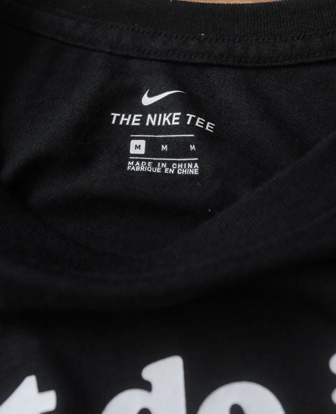  05.28.24 - VTG T-SHIRT - NIKE 