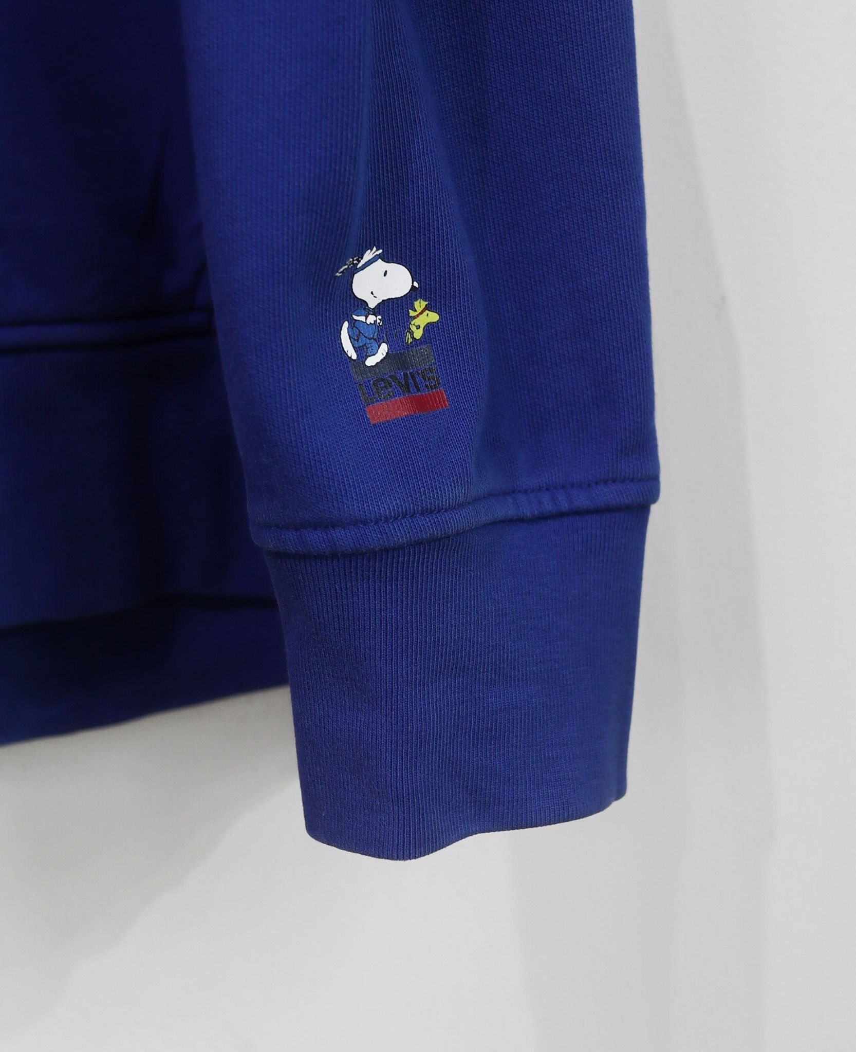  03.21.24 - VTG PULLOVER HOODIE - LEVI'S X PEANUTS 2020 