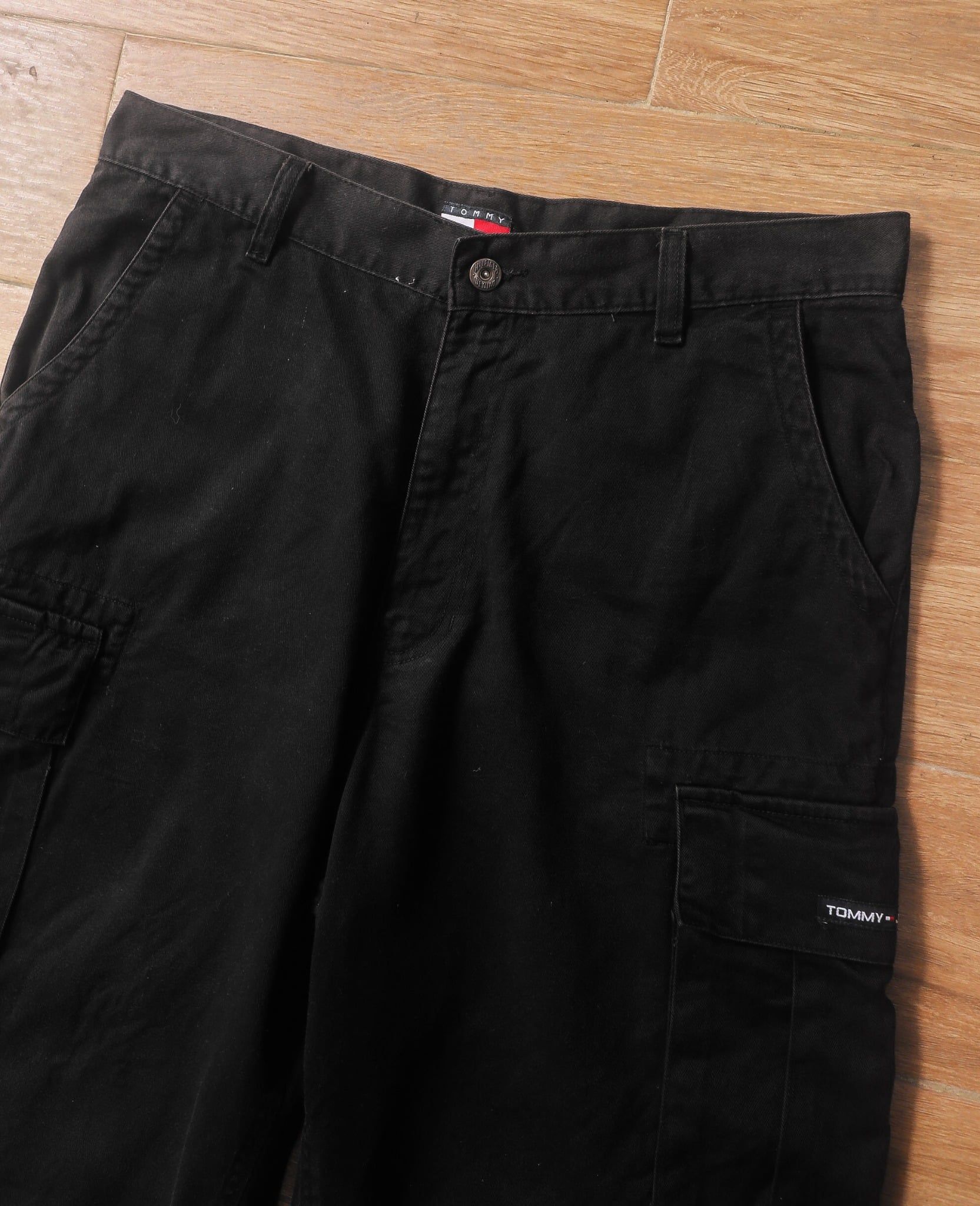  06.11.24 - VTG BAGGY CARGO SHORT - TOMMY HILFIGER 