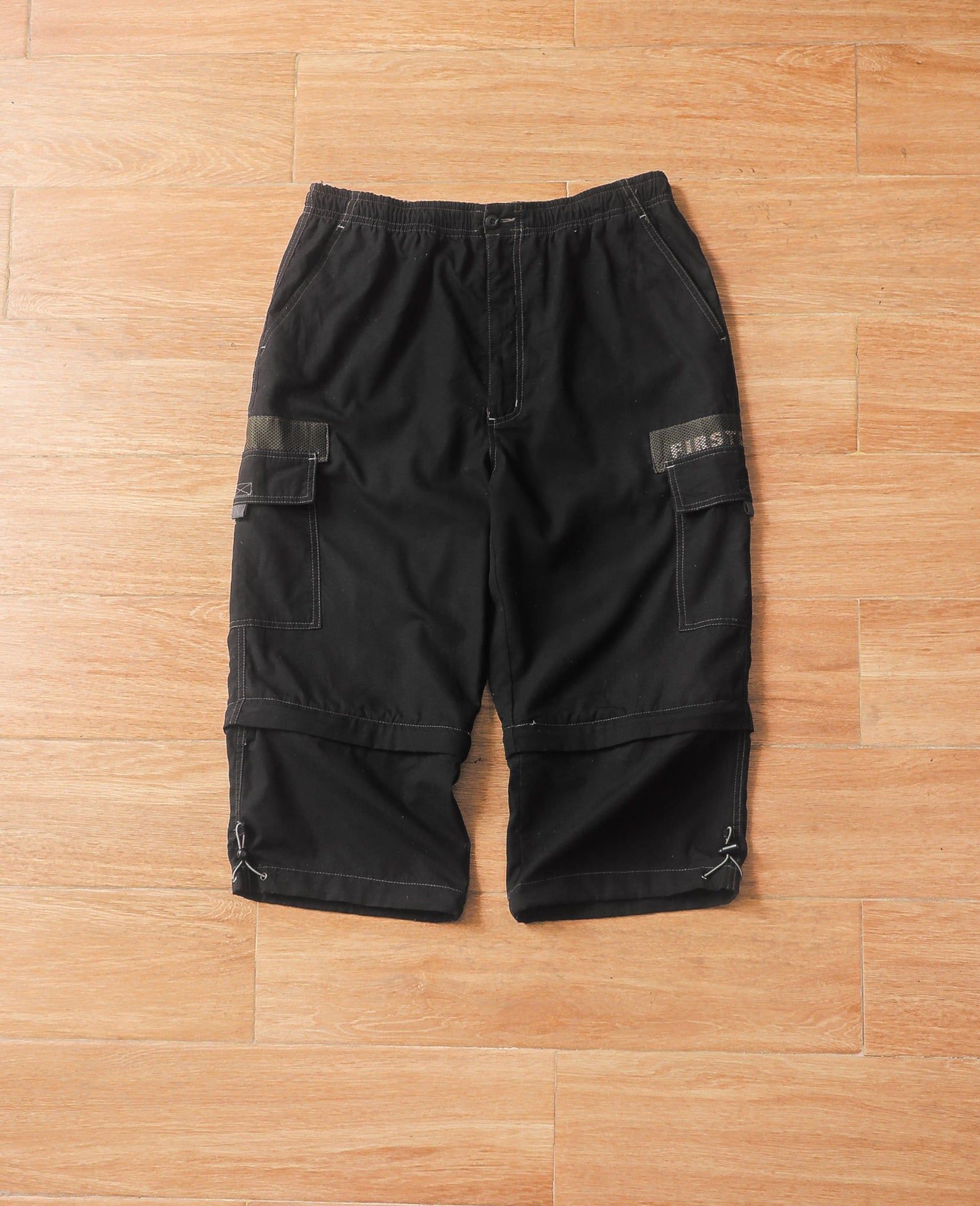  06.11.24 - VTG BAGGY CONVERTIBLE CARGO SHORT - FIRST DOWN 