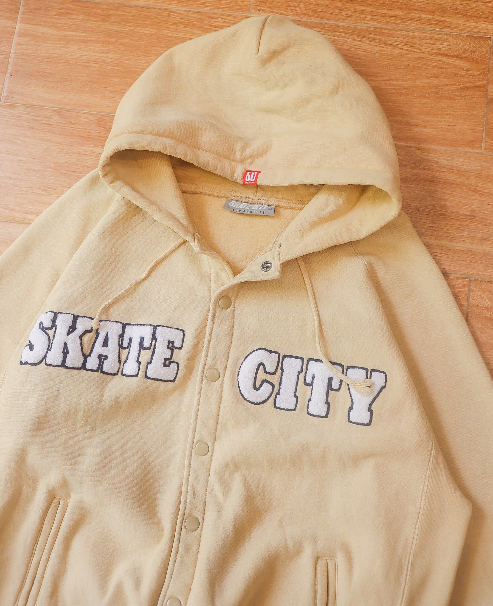  06.18.24 - VTG HEAVY BUTTON UP HOODIE - SKATE CITY LA 