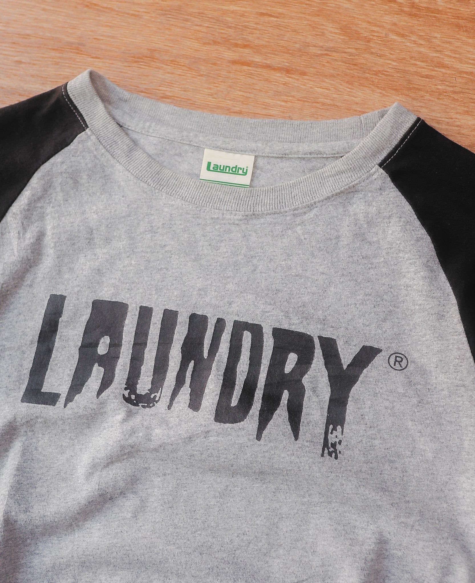  06.18.24 - VTG LONGSLEEVE SHIRT - LAUNDRY 