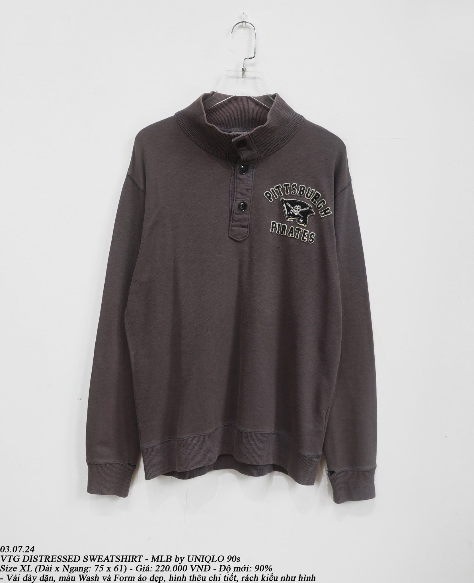  03.07.24 - VTG DISTRESSED SWEATSHIRT - MLB by UNIQLO 90s 