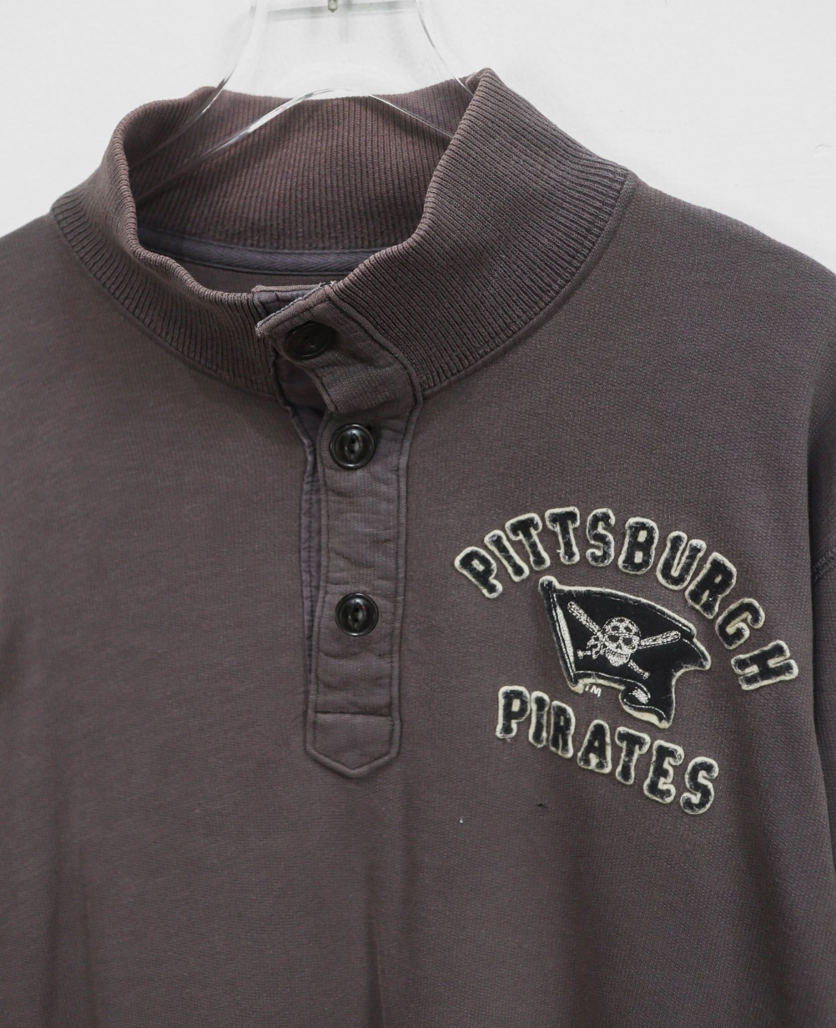  03.07.24 - VTG DISTRESSED SWEATSHIRT - MLB by UNIQLO 90s 